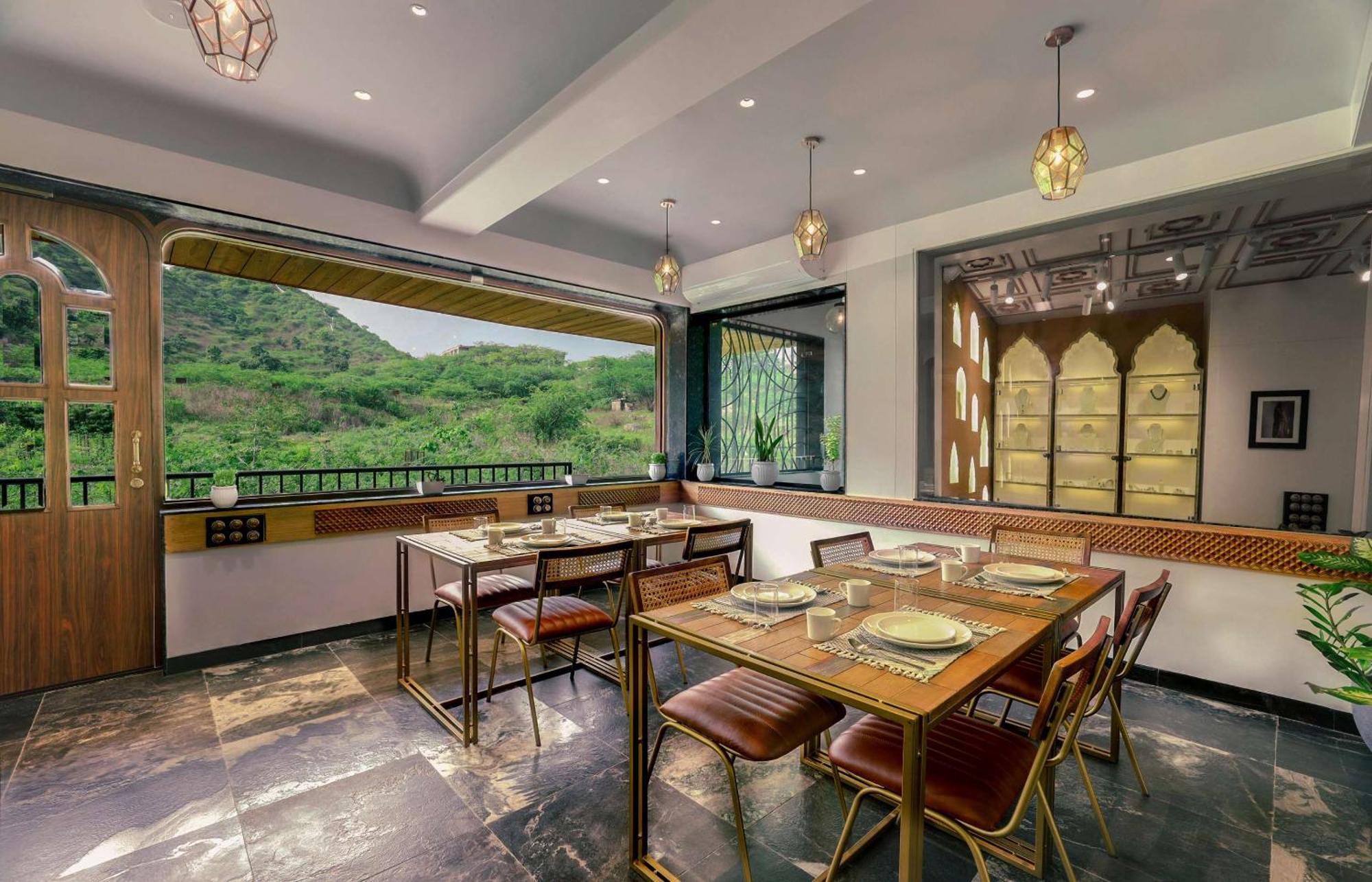 Hotel Artisav House-a Luxury Boutique Jaipur